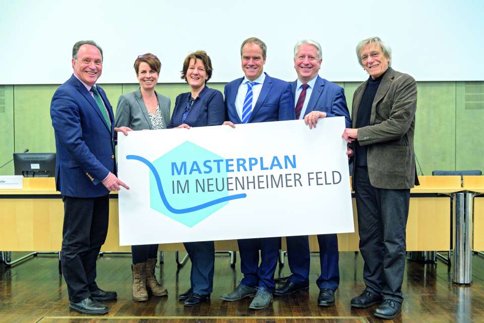 Auftaktveranstaltung des Masterplanverfahren Im Neuenheimer Feld/Neckarbogen am 11. April 2018 Auftaktveranstaltung des Masterplanverfahren Im Neuenheimer Feld/Neckarbogen am 11. April 2018  (Foto: Rothe)